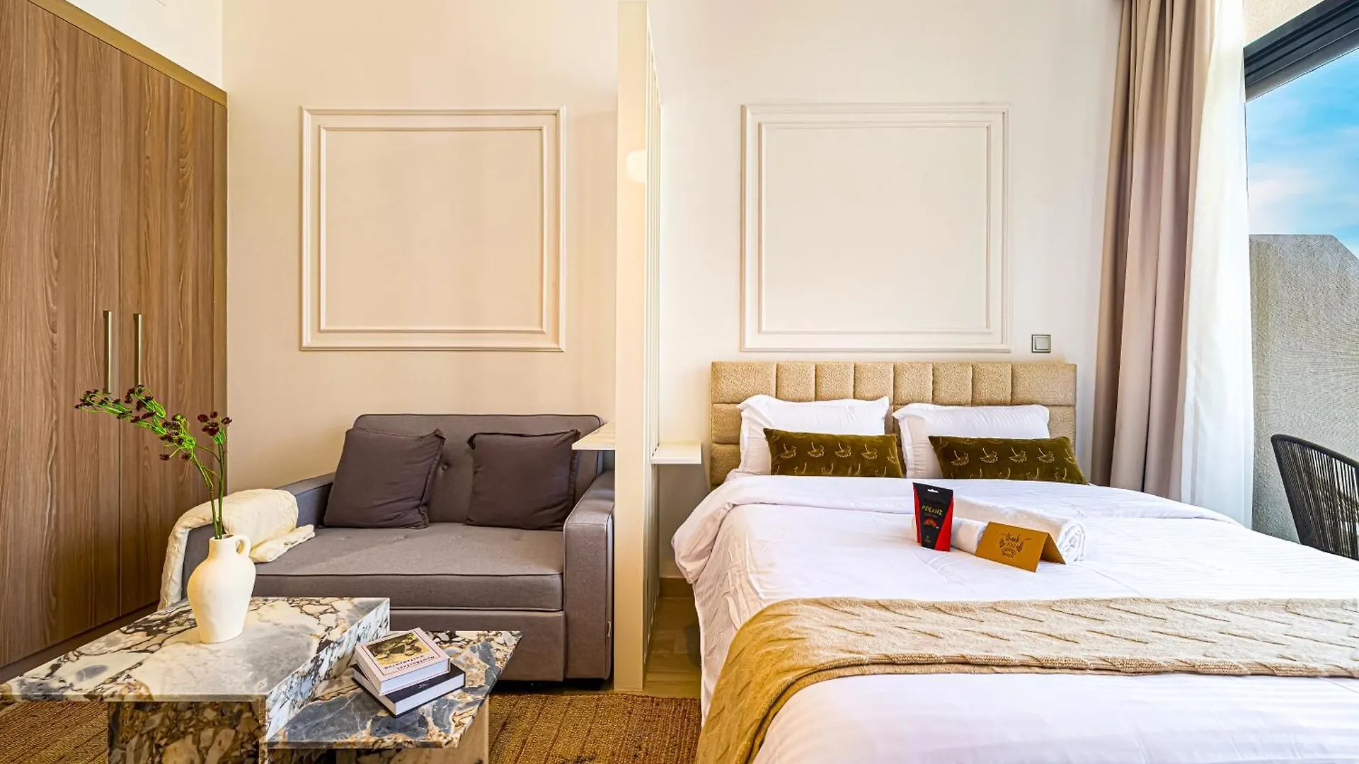 Apartment Brand New Studio In Azizi Riviera Dubai