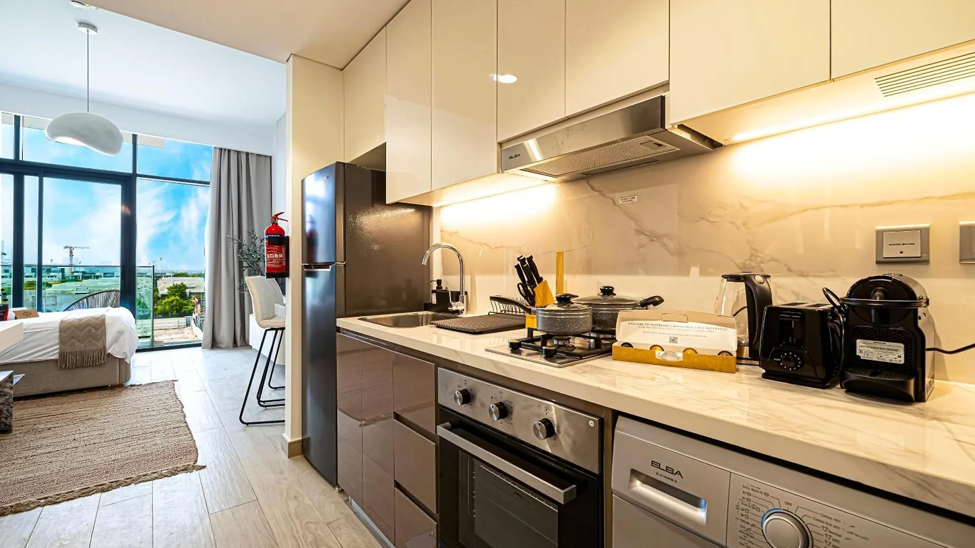 Brand New Studio In Azizi Riviera Dubai 0*,