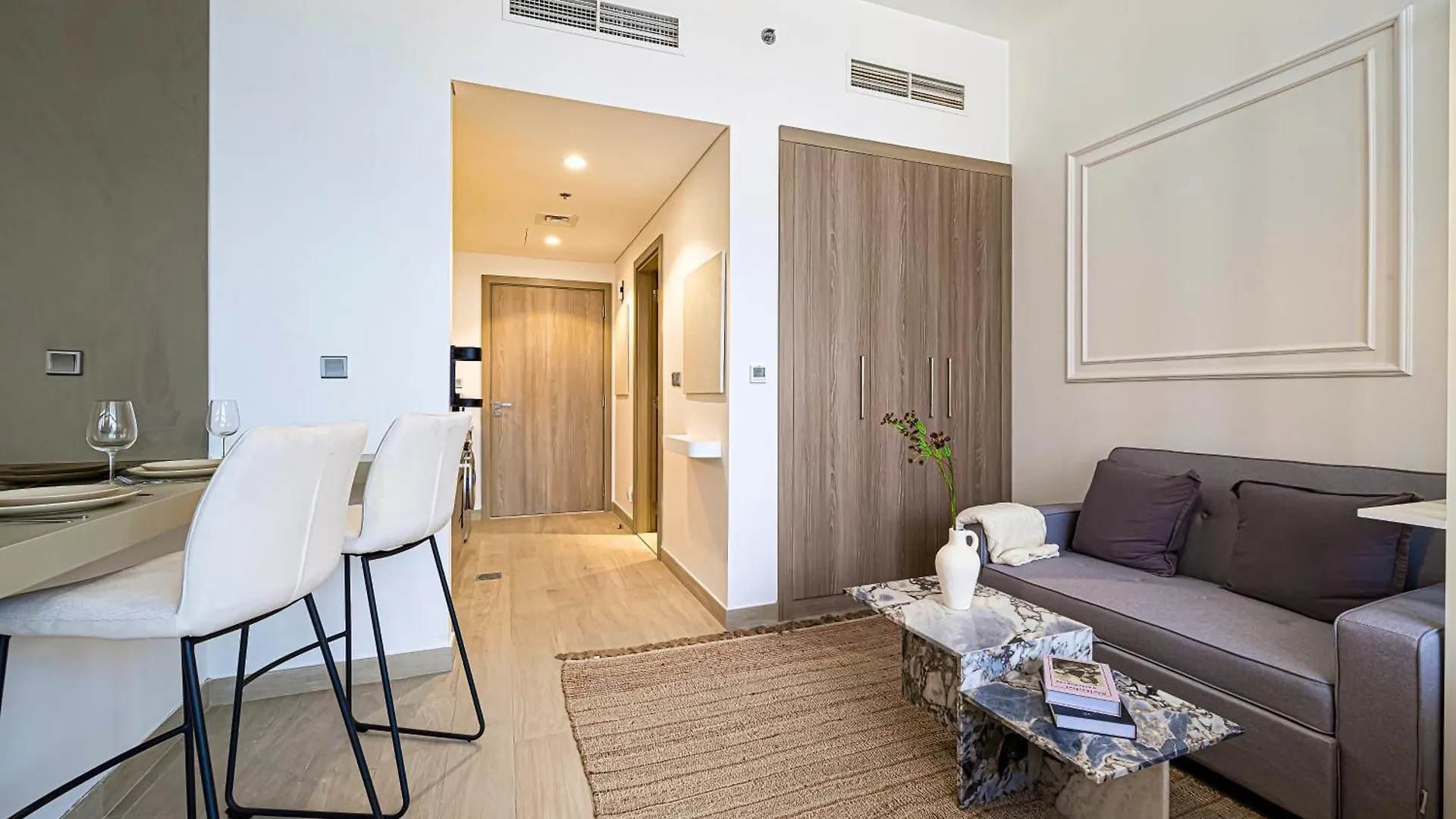 Apartament Brand New Studio In Azizi Riviera Dubaj